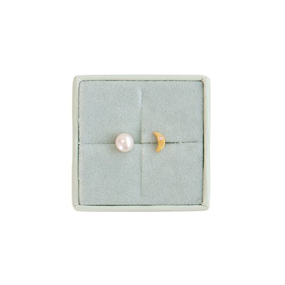 Love Box - Pearly Moonshine